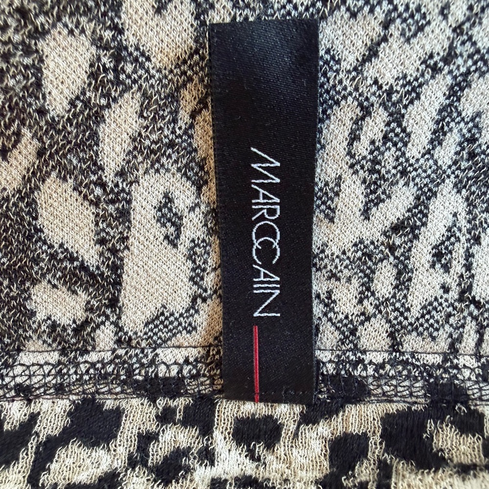 Marc Cain Luxury Leopard Knit Jacket | Cashmere Blend | EU 38 - Picture 2 of 5
